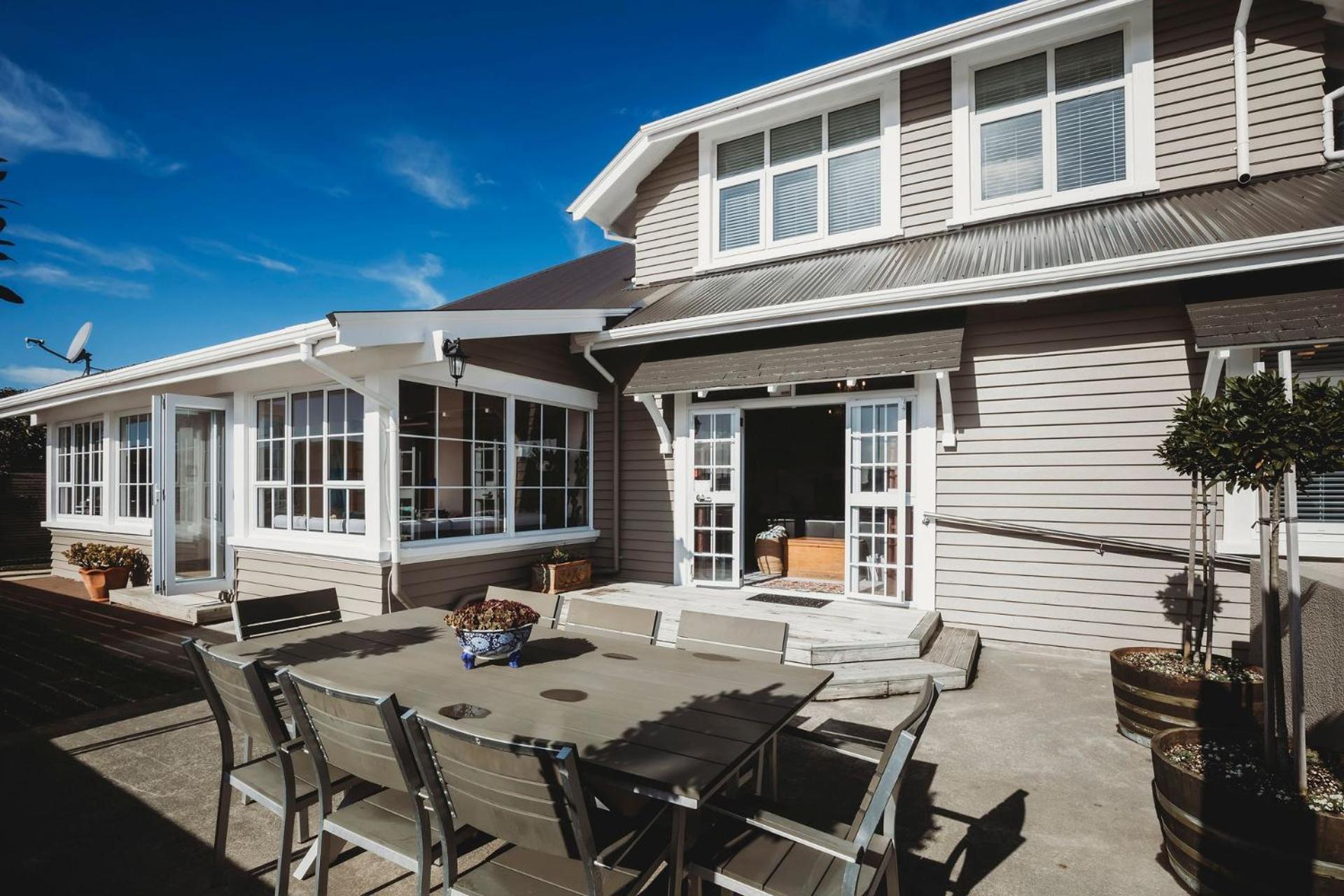 Timata Ora Sleeps 14 Villa New Plymouth Exteriör bild
